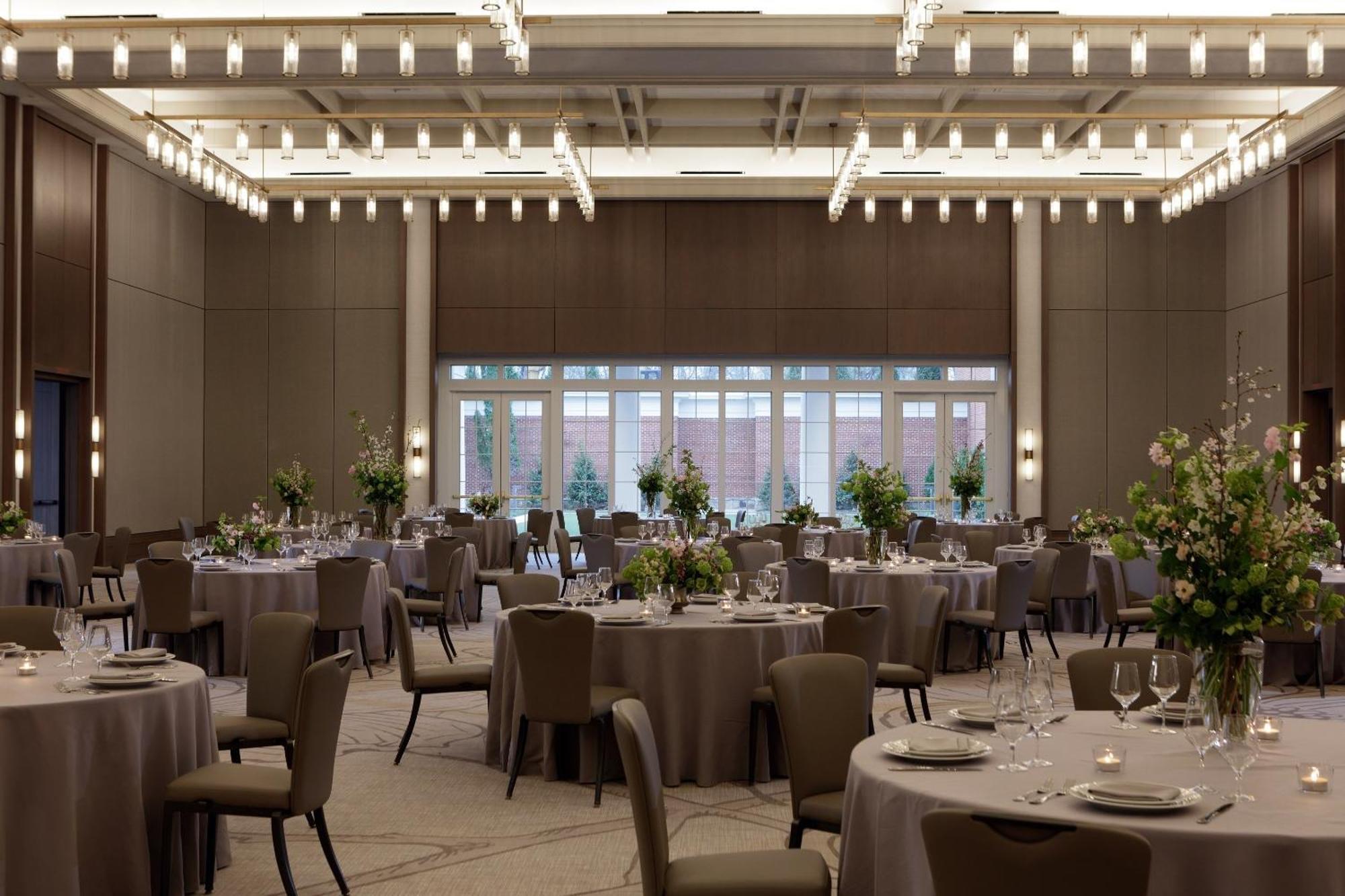 Kimpton - The Forum By Ihg Hotel Charlottesville