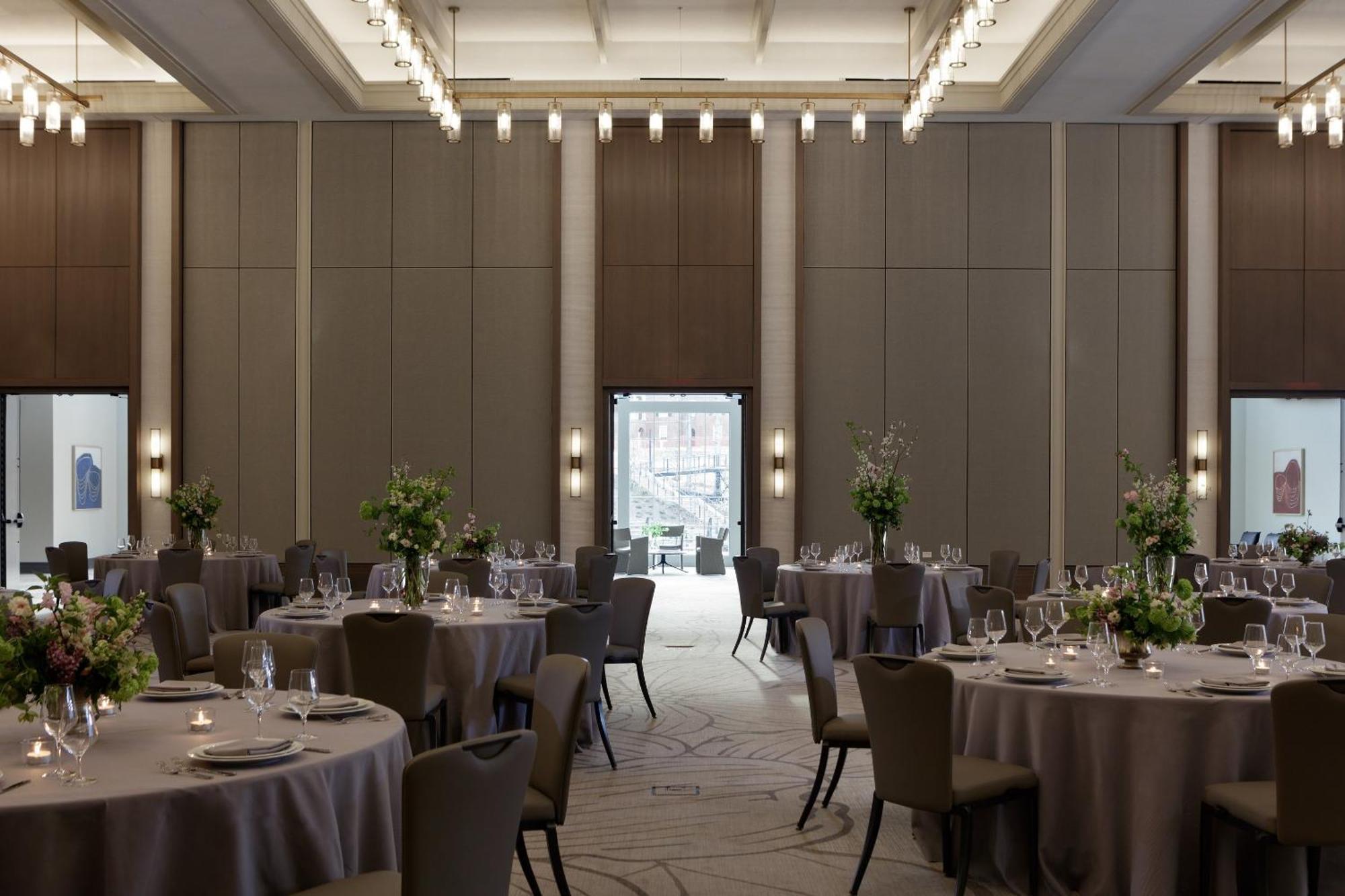 Kimpton - The Forum By Ihg Hotel
