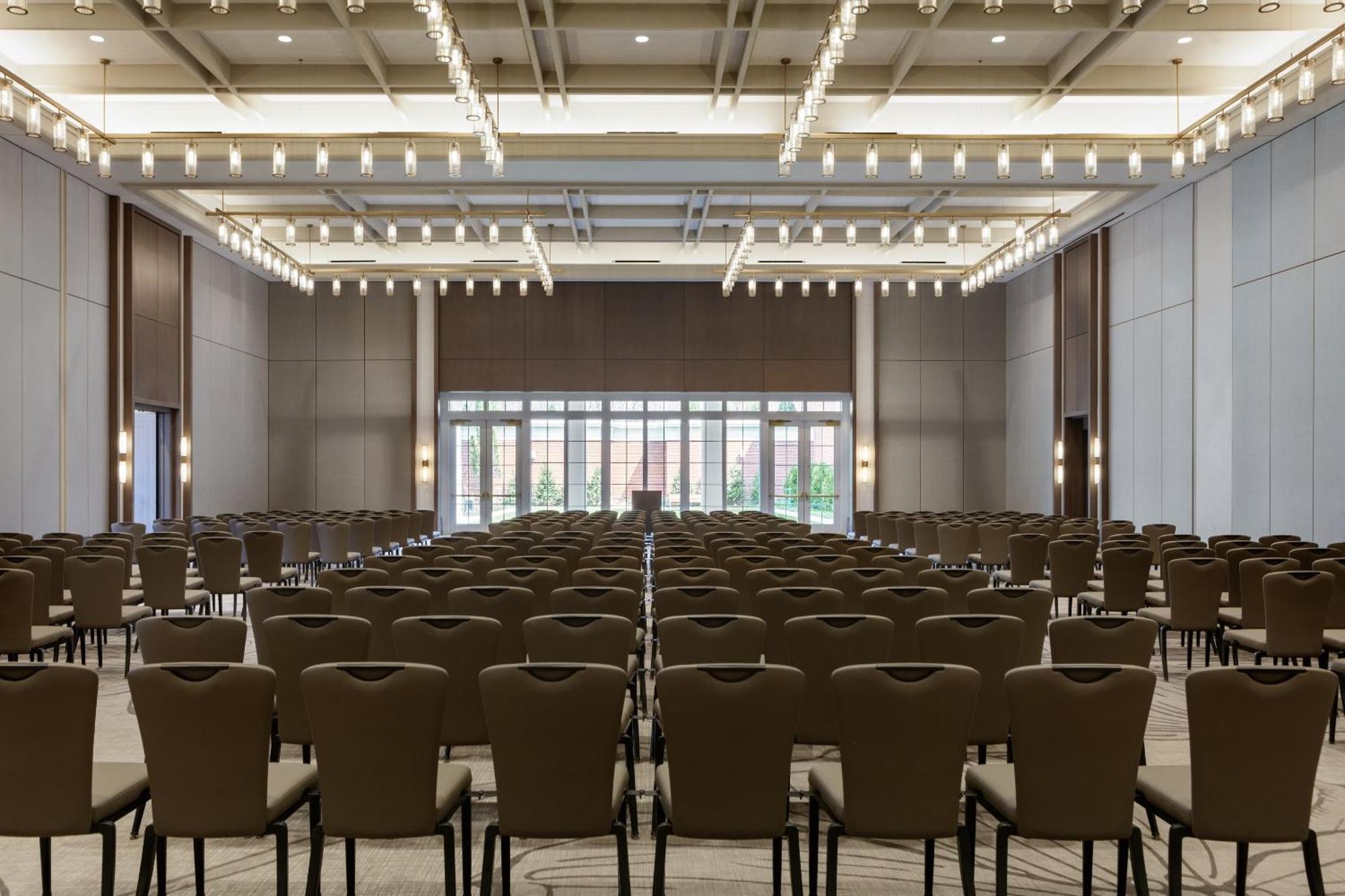 Hotel Kimpton - The Forum By Ihg